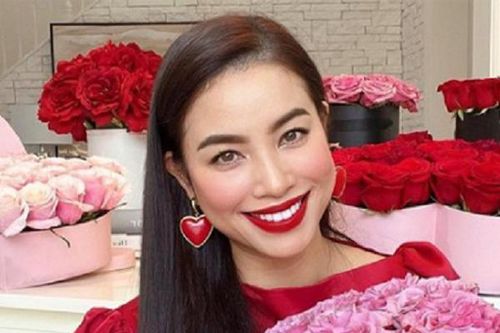 Chồng đại gia mua biệt thự ven sông tặng Hoa hậu Phạm Hương