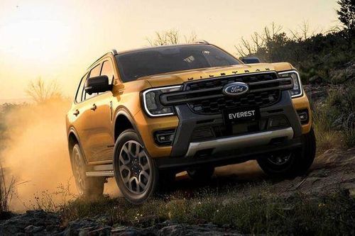 Ford Everest Wildtrak nhận đặt cọc, sắp bán tại Việt Nam