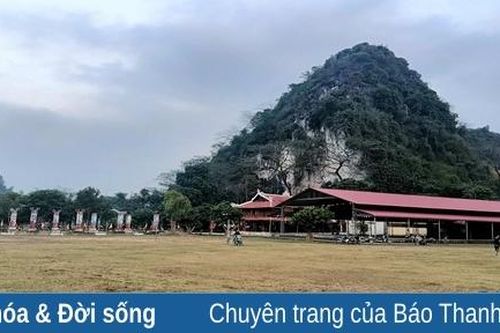 Non nước chùa Rồng