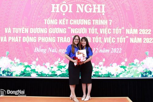Hạt nhân kết nối phong trào