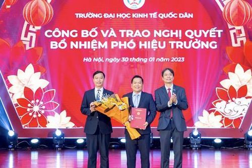 Trường Đại học Kinh tế Quốc dân bổ nhiệm phó hiệu trưởng mới