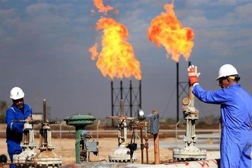 Ngành dầu khí toàn cầu lợi nhuận 4000 tỷ USD năm 2022