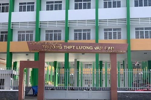 Chuyển công tác hiệu trưởng ký thay mới loạt tổ trưởng, tổ phó