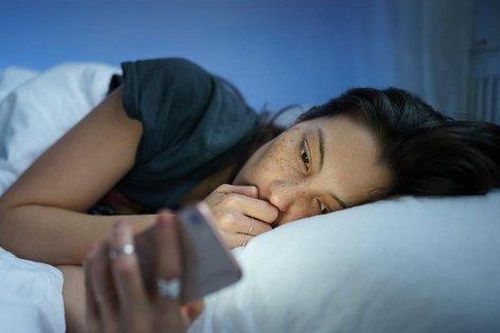 Hành động bất ngờ của chồng cũ trước khi vợ cũ phải vào phòng chăm sóc đặc biệt