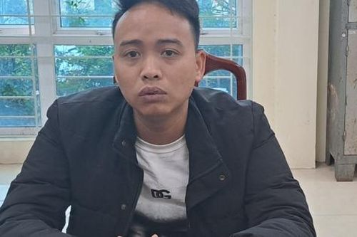 Lời khai của đối tượng mang súng cướp cửa hàng điện thoại
