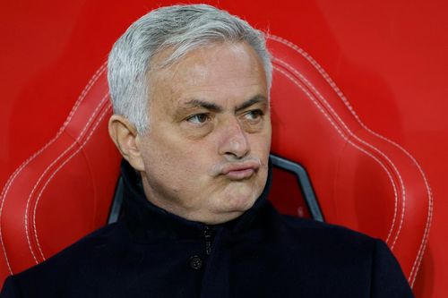 Thầy trò Mourinho nhận trái đắng ở Europa League