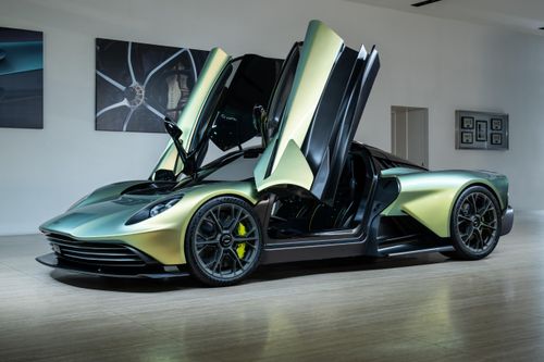 Siêu xe Aston Martin Valhalla đặt chân tới Đông Nam Á