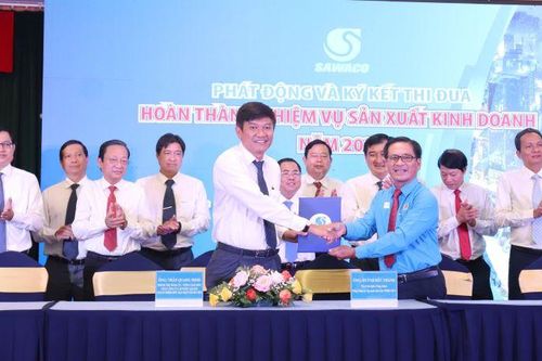 Tăng sản lượng nước tiêu thụ, gắn mới đồng hồ vượt chỉ tiêu