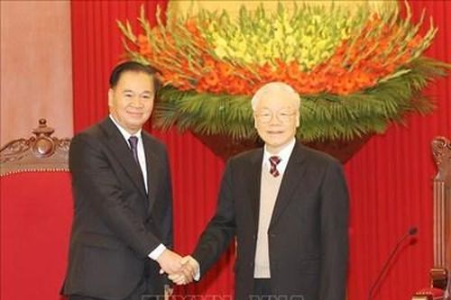 Củng cố và tăng cường vững chắc quan hệ Việt Nam - Lào
