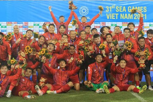 Tân HLV Troussier không được dùng cầu thủ quá tuổi ở SEA Games 2023