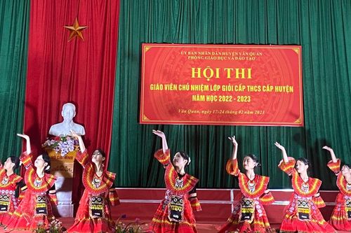 37 giáo viên thi chủ nhiệm lớp giỏi cấp THCS huyện Văn Quan (Lạng Sơn)