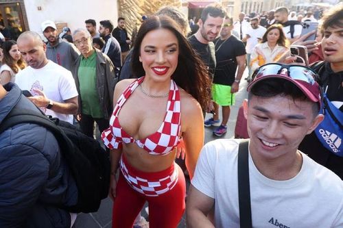 Thông tin bất ngờ về 'cổ động viên nóng bỏng nhất World Cup 2022'