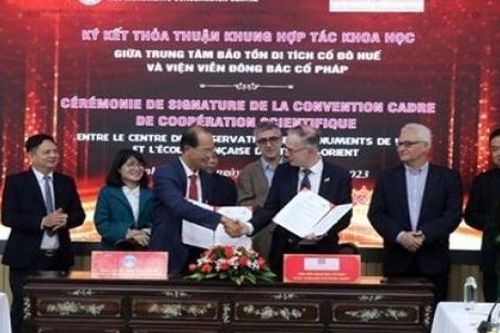 Pháp hỗ trợ bảo tồn và phát huy di sản văn hóa Huế