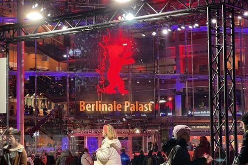 Kristen Stewart là Trưởng ban giám khảo của LHP quốc tế Berlin