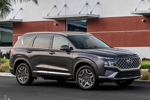 Triệu hồi hơn 17.700 xe Hyundai Santa Fe tại Việt Nam vì lỗi dây an toàn