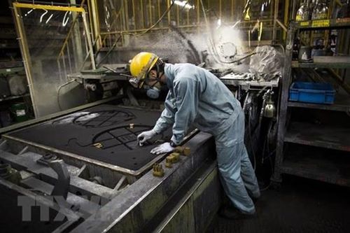 Nhật Bản giảm điều kiện cấp thị thực 'chuyên gia có tay nghề cao'