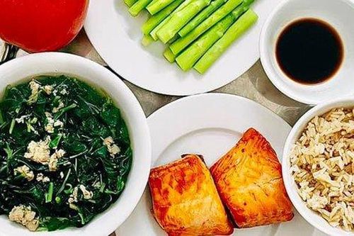 Thực đơn cơm cữ giúp mẹ sinh mổ phục hồi sức khỏe, lợi sữa, về dáng nhanh