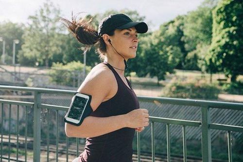 5 lưu ý khi tập thể dục ngoài trời nếu bạn bị dị ứng theo mùa