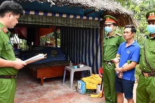 Đòi tiền người vợ không được, nhóm đối tượng đánh bầm dập chồng
