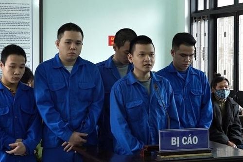 Nhóm đối tượng chuyên bán ma túy cho quán bar, karaoke lãnh án hơn 62 năm tù