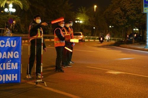 Xuyên đêm thử tải, kiểm định cầu Nhật Tân