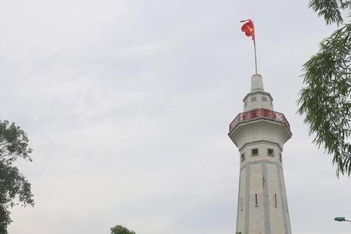Lũng Pô, tháng Hai mùa này con nước...