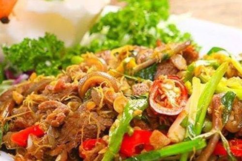 Một số bài thuốc chữa bệnh từ dê