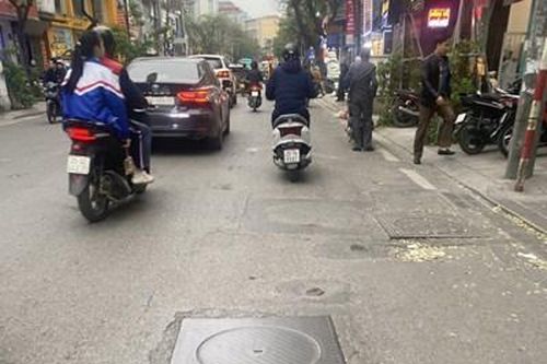 Tiêu chuẩn của... cái ổ gà