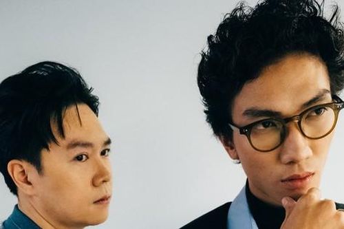 Sau tranh cãi 'chơi trội', học trò Binz cùng 'hoàng tử tình ca' Lê Hiếu nói về chuyện đổ vỡ tình cảm