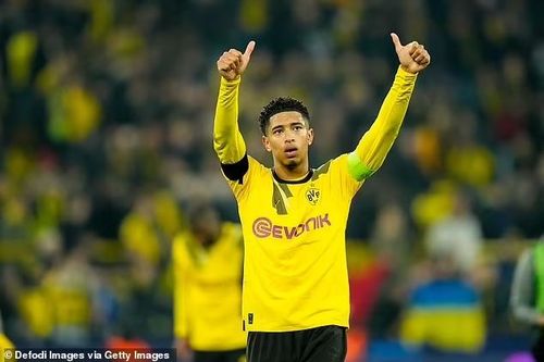 Jude Bellingham cảnh báo đồng đội về Chelsea