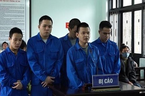 Nhóm đối tượng tàng trữ, mua bán trái phép chất ma túy lĩnh hơn 62 năm tù