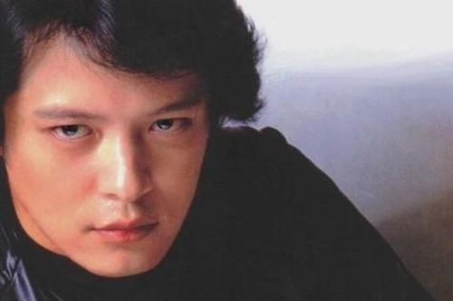 Ca sĩ Lưu Văn Chính giả chết