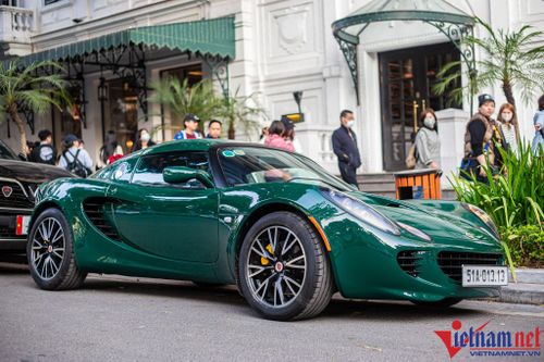 Khám phá Lotus Elise S2 độc nhất Việt Nam