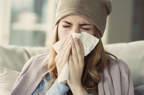 Vì sao dễ cảm cúm vào mùa đông?