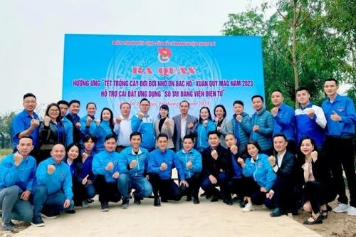 Hà Nội: Đoàn Thanh niên huyện Thanh Trì khắc sâu lời dạy của Bác 'Mùa xuân là Tết trồng cây'