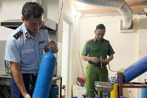 Điên dại trong mê cung 'bóng cười' - Kỳ 1