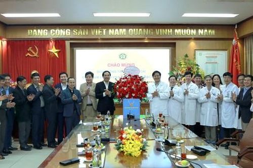 Hơn 600 nhân viên y tế tỉnh Lào Cai được Bệnh viện Bạch Mai đào tạo, nâng cao chuyên môn