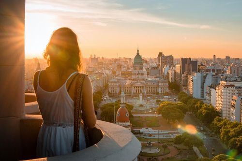 Argentina truy quét mafia dụ phụ nữ Nga đi 'du lịch sinh con'