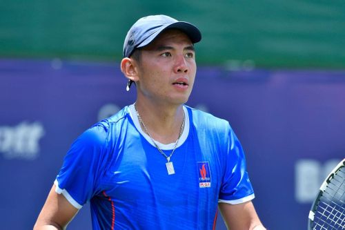 Tay vợt Lý Hoàng Nam rút khỏi SEA Games 32