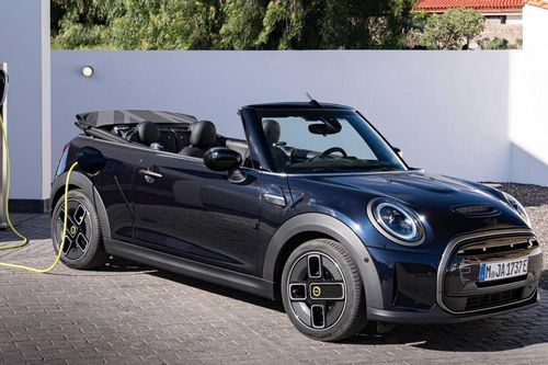 Xe điện mui trần Mini Cooper SE có quãng hành trình 201 km