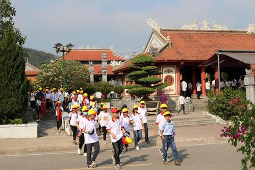 Nghệ An: Chấn chỉnh việc lợi dụng tổ chức dạy học để đưa học sinh đi tham quan du lịch