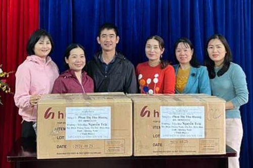 Phòng giáo dục & đào tạo: Đi thì dở, ở không xong