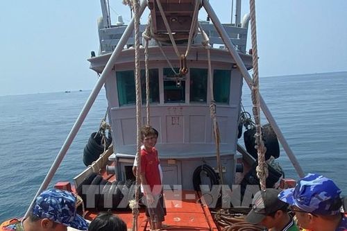 Bắt tàu chở 50.000 lít dầu diesel trái phép