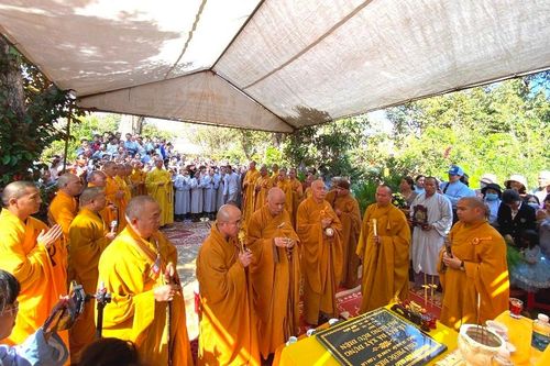 Gia Lai: Lễ đặt đá xây dựng ngôi đại hùng bảo điện chùa Phước Điền (H.Chư Sê)