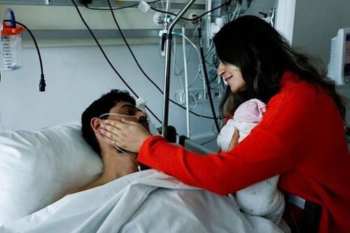 Lửa tình người thắp lên giữa bóng tối tuyệt vọng tại Thổ Nhĩ Kỳ, Syria