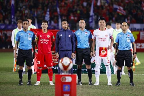 Nhường lịch cho tuyển trẻ, V-League 2023 bị cắt vụn ra sao?
