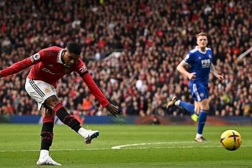 Man Utd thắng đậm 3-0 trước Leicester