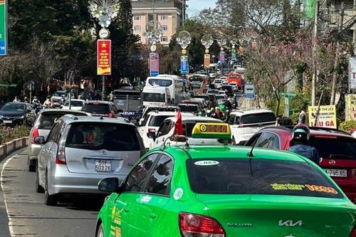 Đà Lạt mở rộng nhiều tuyến đường trung tâm giải quyết ùn tắc giao thông