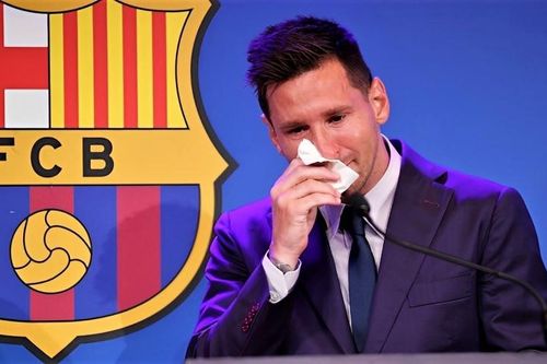 Bố Messi báo tin buồn tới Barca