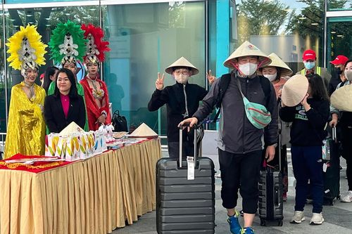 'Chặt chém' tiền cước xe du khách Hàn Quốc, tài xế bị phạt 11 triệu đồng